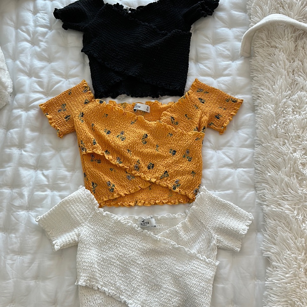 3 crop tops XS